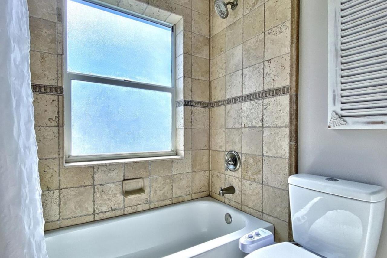 On The Rocks 1 Apartment Клиъруотър Бийч Екстериор снимка